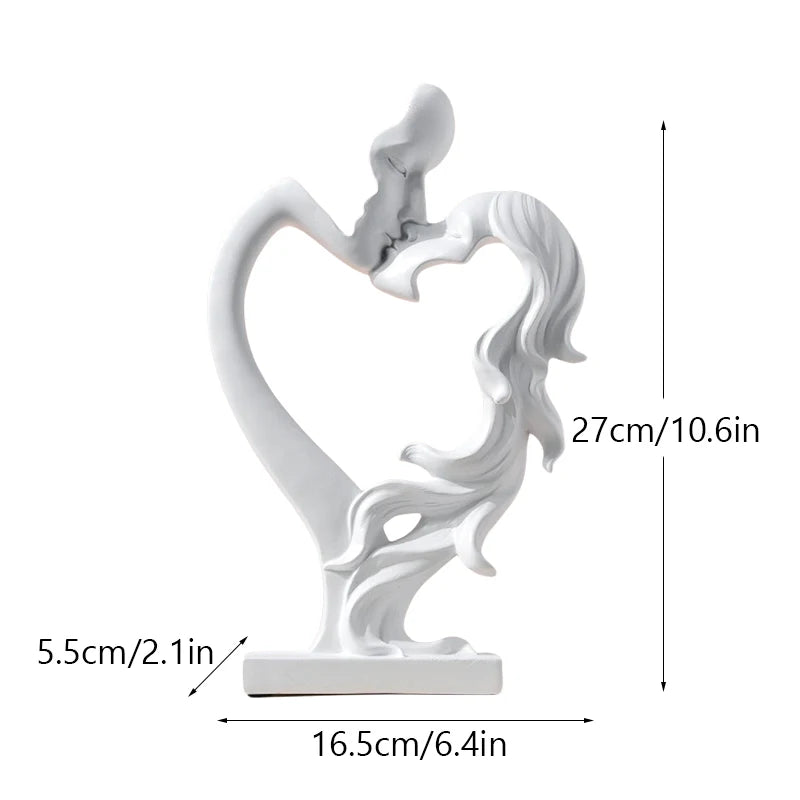 Escultura Nórdica em Resina de Casal se Beijando - Loja Sem Barreiras