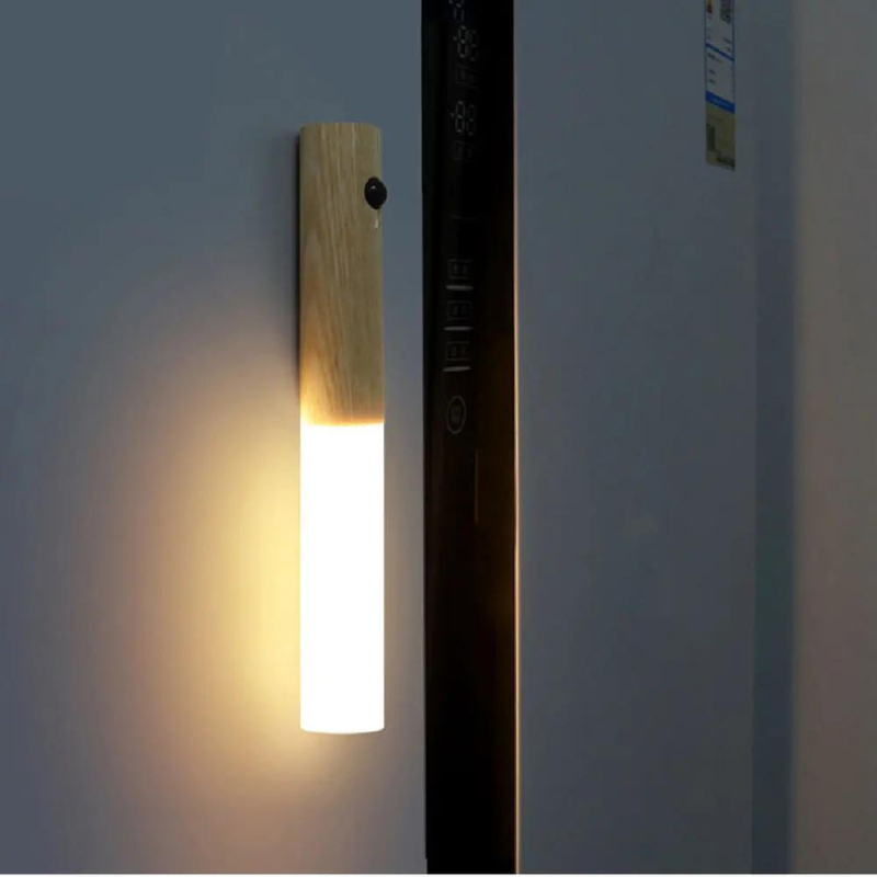 Luminária LED de Parede com Sensor de Movimento Recarregável e Base Removível - Loja Sem Barreiras