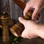 Moedor de Pimenta e Temperos Manual de Madeira - Loja Sem Barreiras