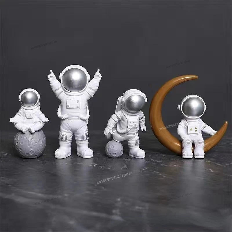 Conjunto de 4 Esculturas Decorativas de Astronauta - Loja Sem Barreiras